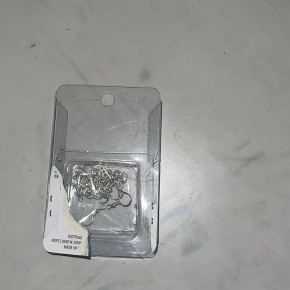 Earing hooks a few were taken out but new of course silver plated - Picture 3 of 3